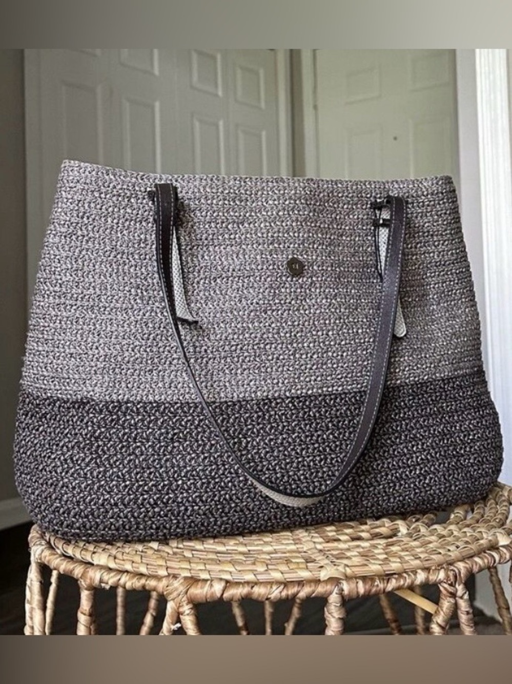 Eric Javits Silver Raffia Woven Tote Shoulder Bag - Picture 3 of 11